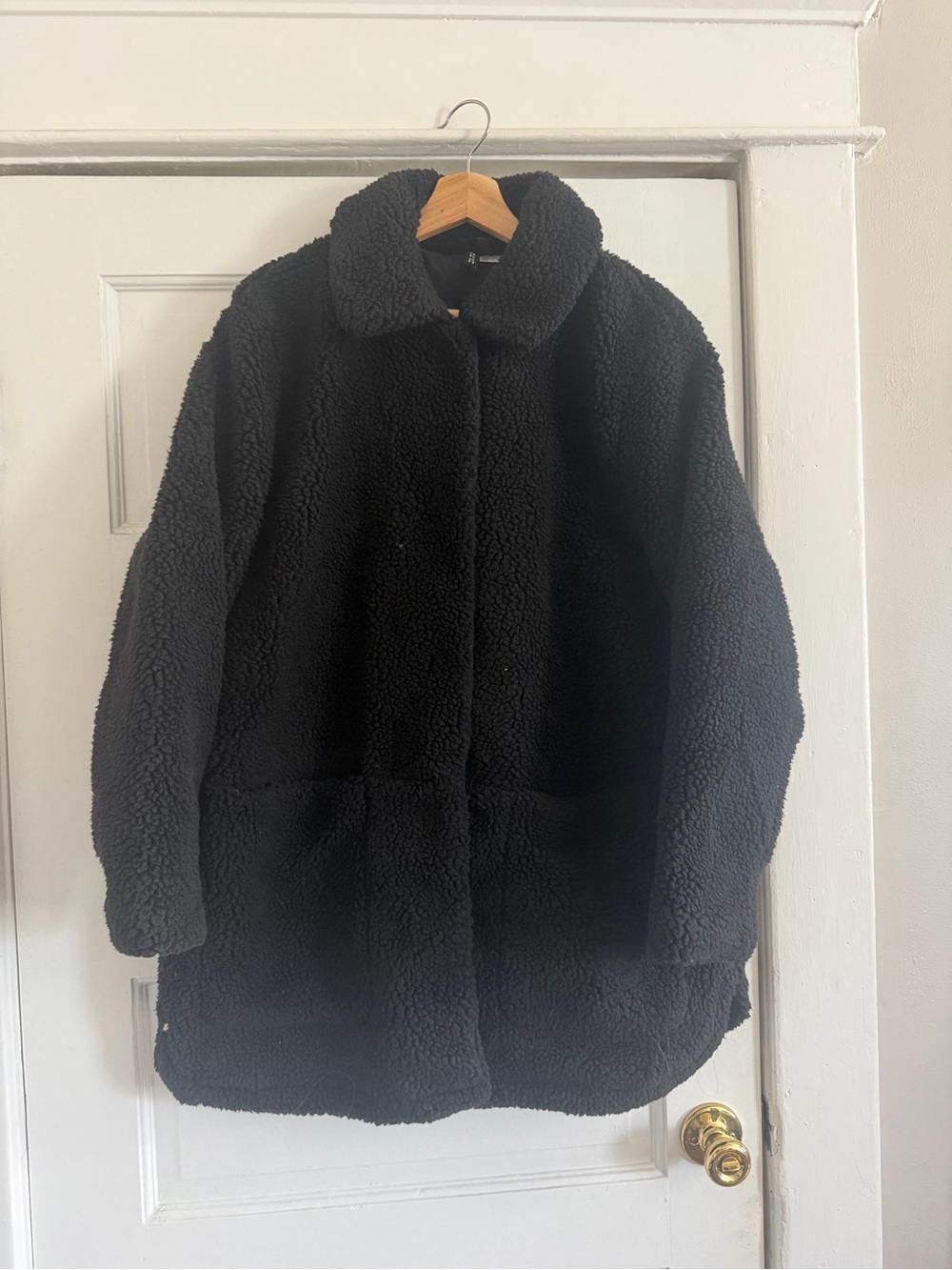 H&M BLACK JACKET
